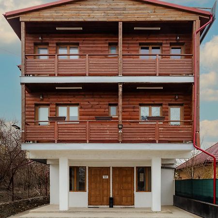 Business Transit To Therme & Bucharest Airport Săftica 외부 사진